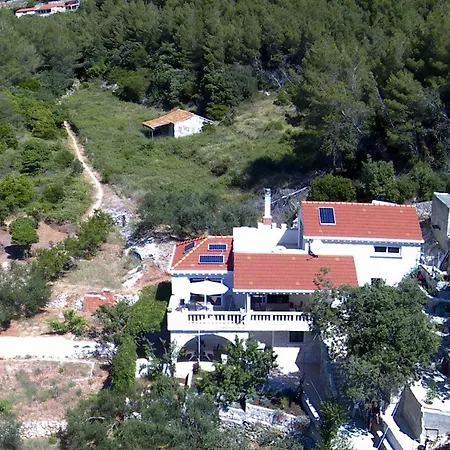 Prázdninový dům Maja - Four Bedroom House With Sea View