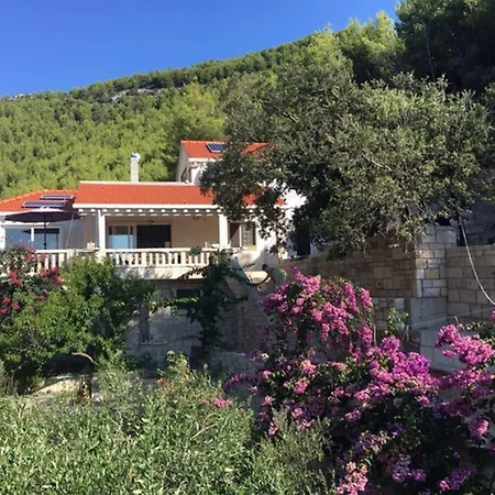 Maja - Four Bedroom House With Sea View *